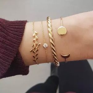 🆕 NWT 4-pc Bracelet Stack